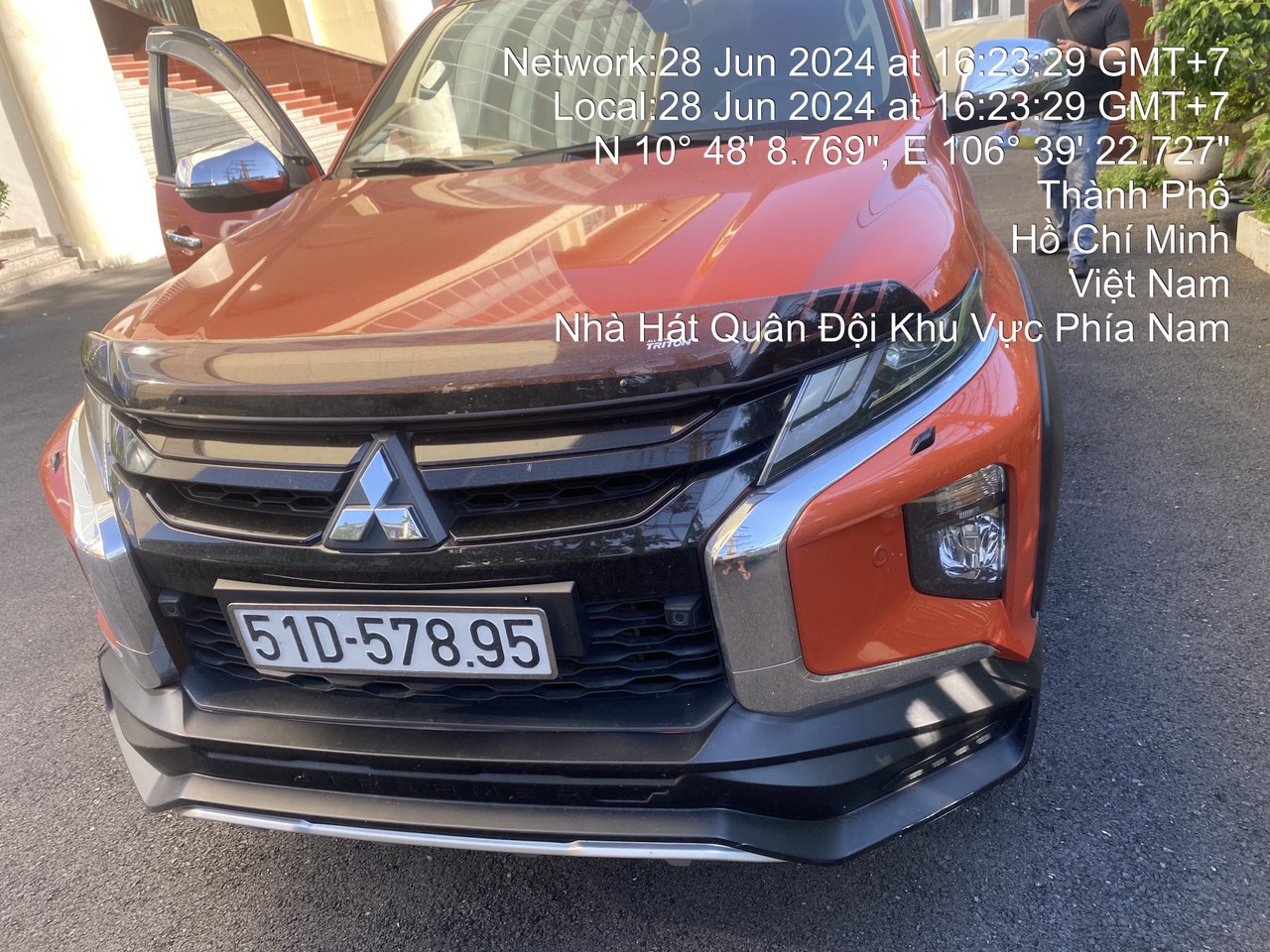 Thuê xe Mitsubishi Triton