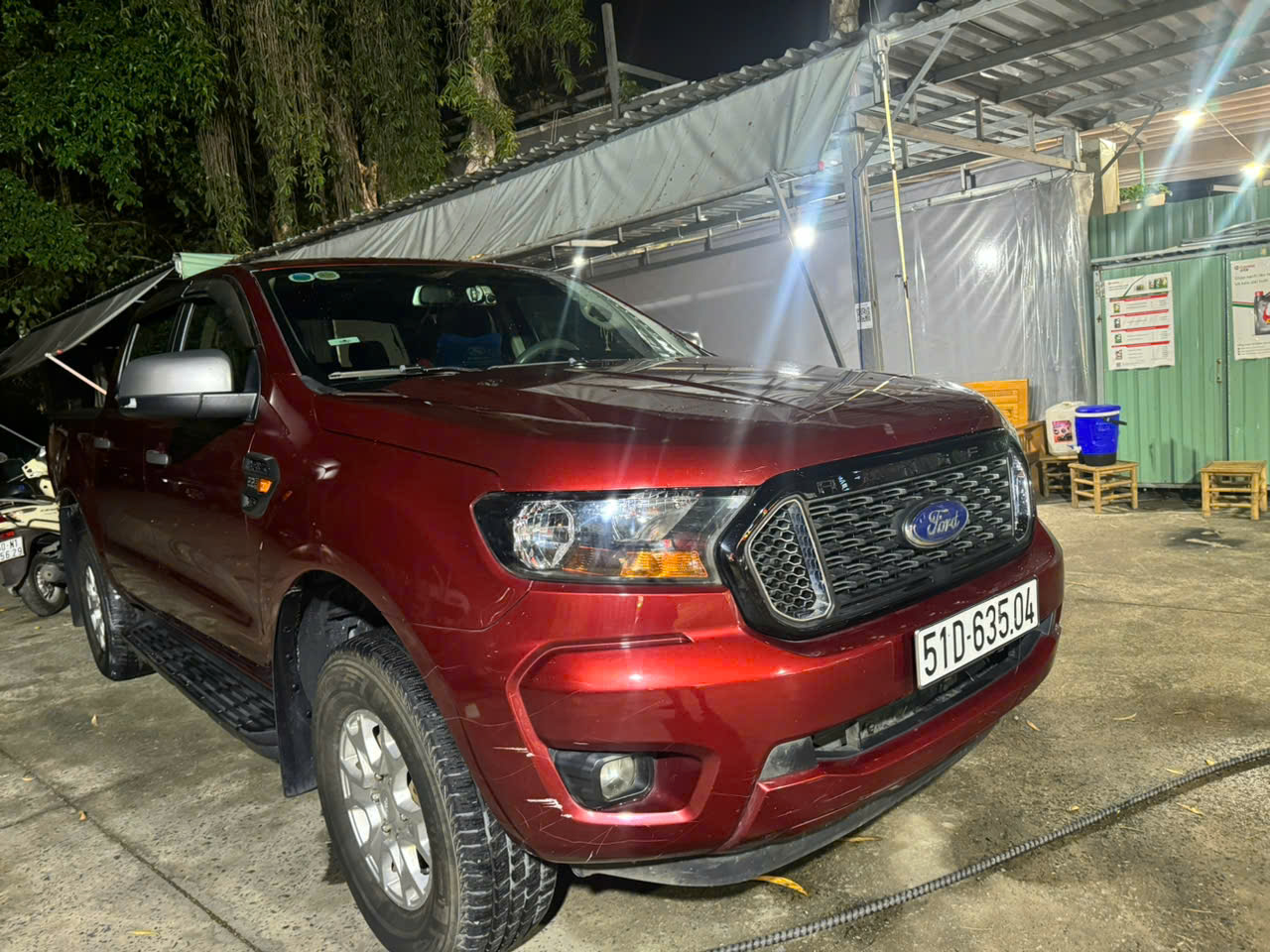 Thuê xe Ford Ranger XLS 2020